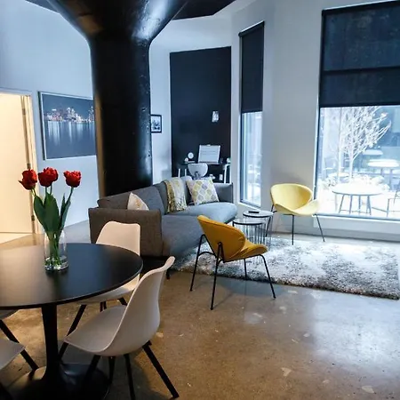 The Packard Apartamento